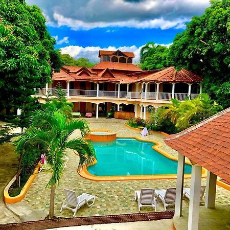 Donpee Guest House Leogane Exteriör bild